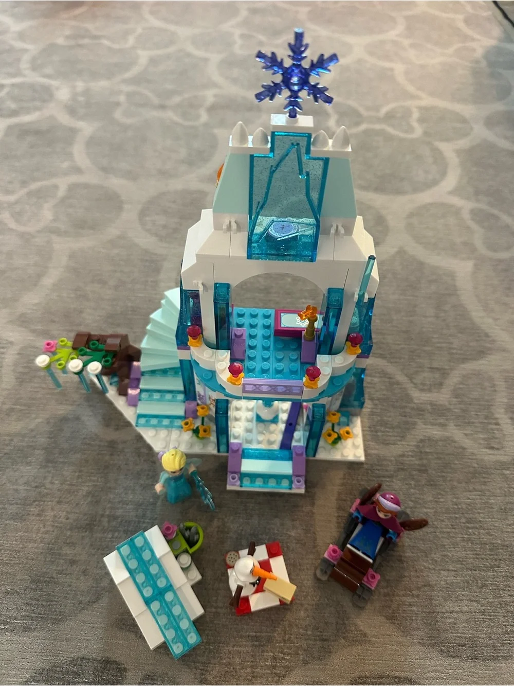Lego Elsa’s Sparkling Ice Castle Disney princess 41062